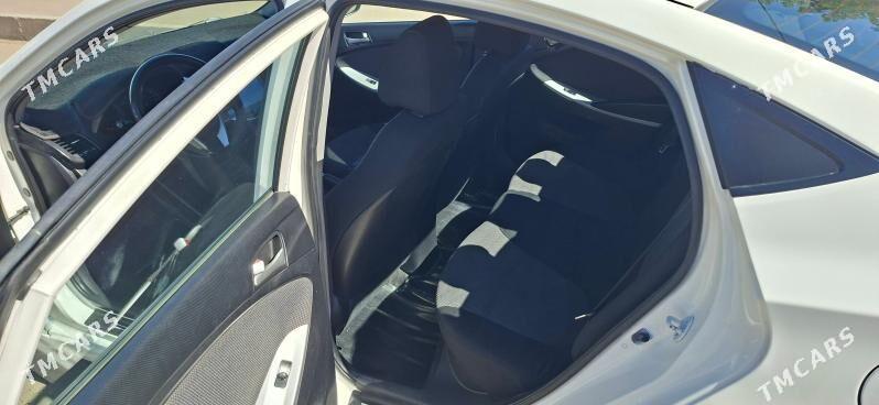 Hyundai Accent 2013 - 140 000 TMT - Улица Ататурка - img 3