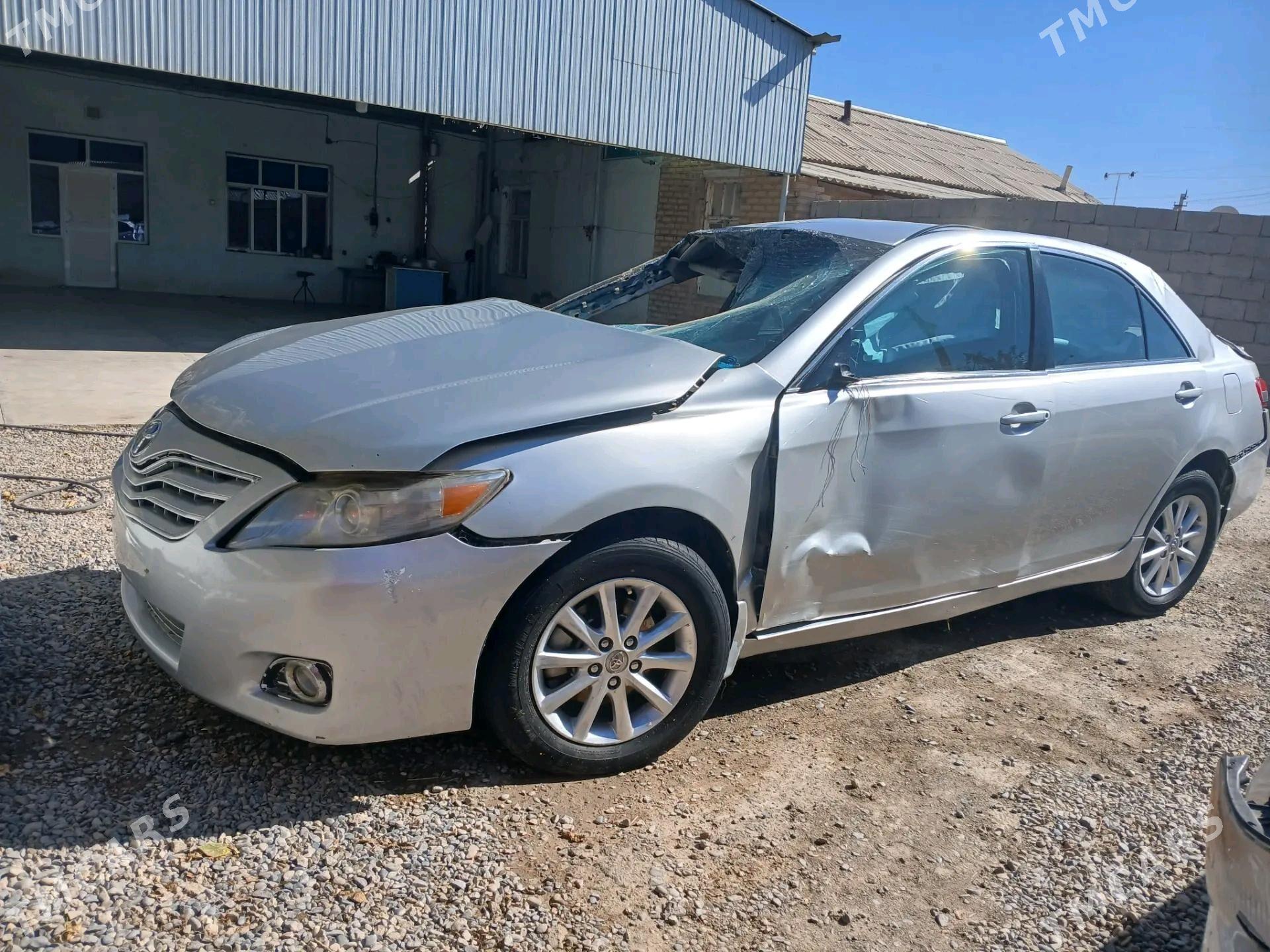 Toyota Camry 2010 - 110 000 TMT - Мургап - img 2