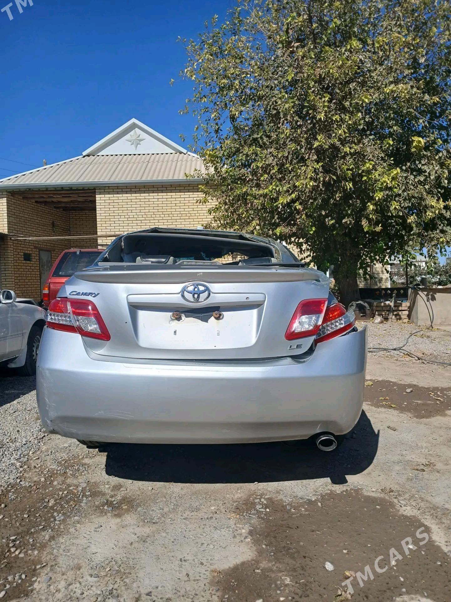 Toyota Camry 2010 - 110 000 TMT - Мургап - img 6