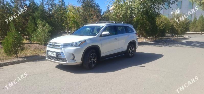 Toyota Highlander 2018 - 430 000 TMT - Дашогуз - img 2