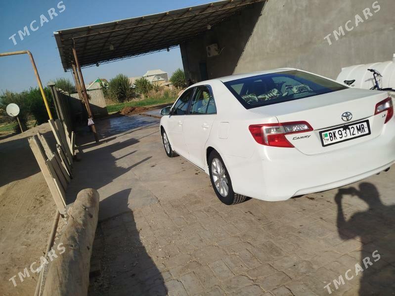 Toyota Camry 2013 - 230 000 TMT - Ýolöten - img 2