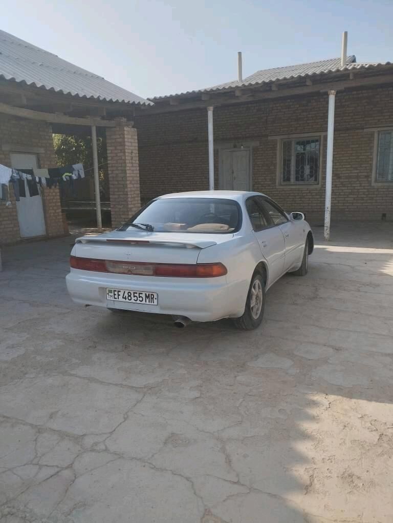 Toyota Carina 1994 - 45 000 TMT - Байрамали - img 5