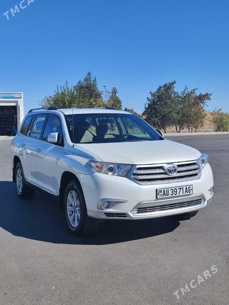 Toyota Highlander 2011 - 355 000 TMT - Туркменабат - img 3