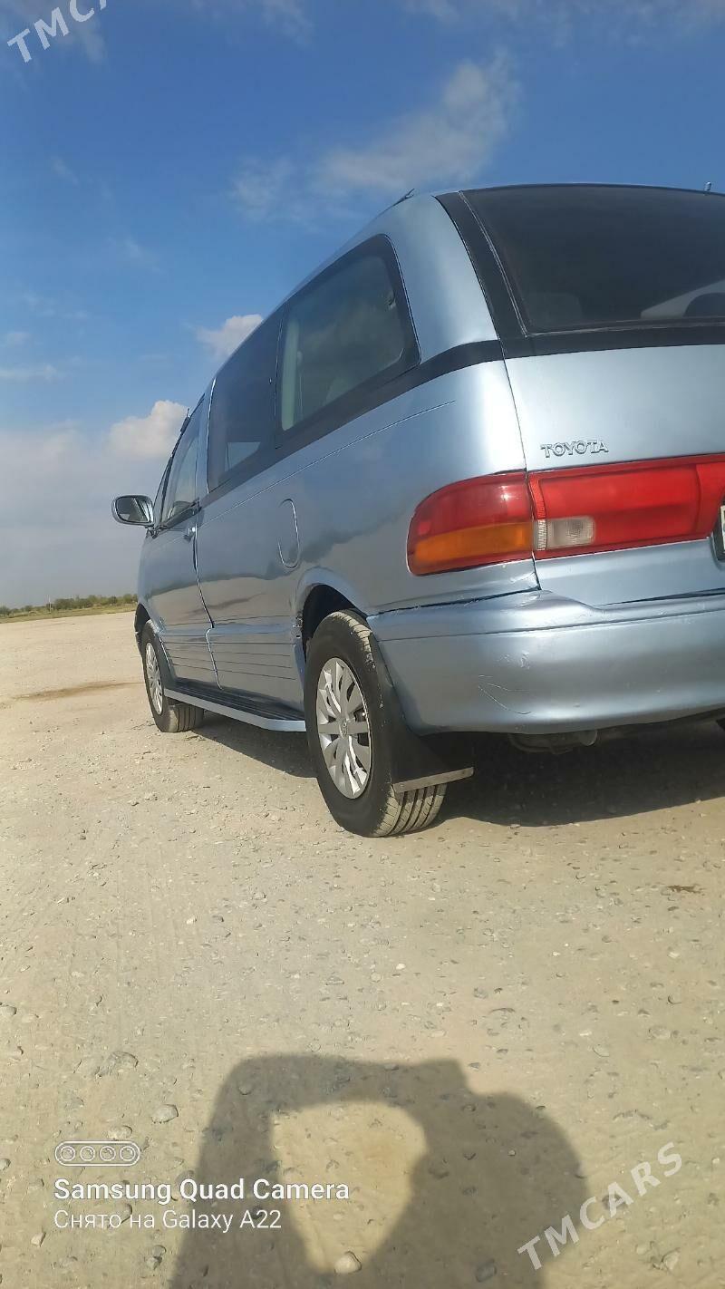 Toyota Previa 1991 - 75 000 TMT - Halaç - img 3