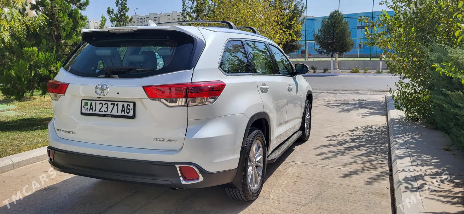 Toyota Highlander 2017 - 410 000 TMT - Ашхабад - img 6