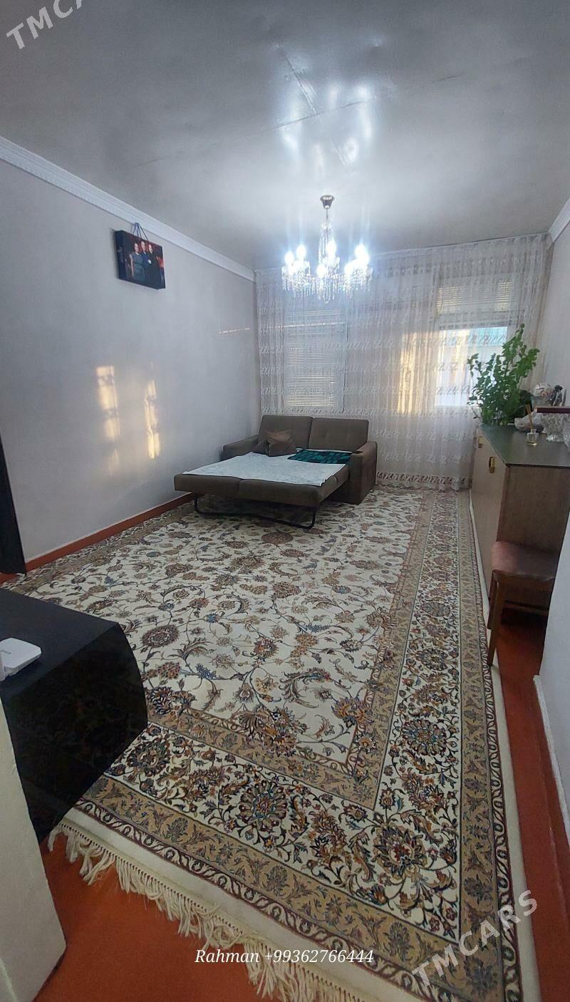 (2528)-HITROWA GRAJDAN 2-KOMNAT  ХИТРОВКА RAHMAN - Hitrowka - img 1