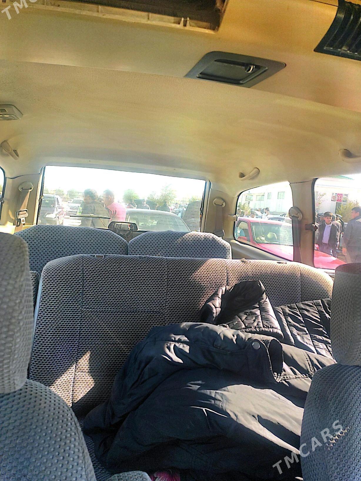 Toyota Previa 1995 - 75 000 TMT - Гурбансолтан Едже - img 2