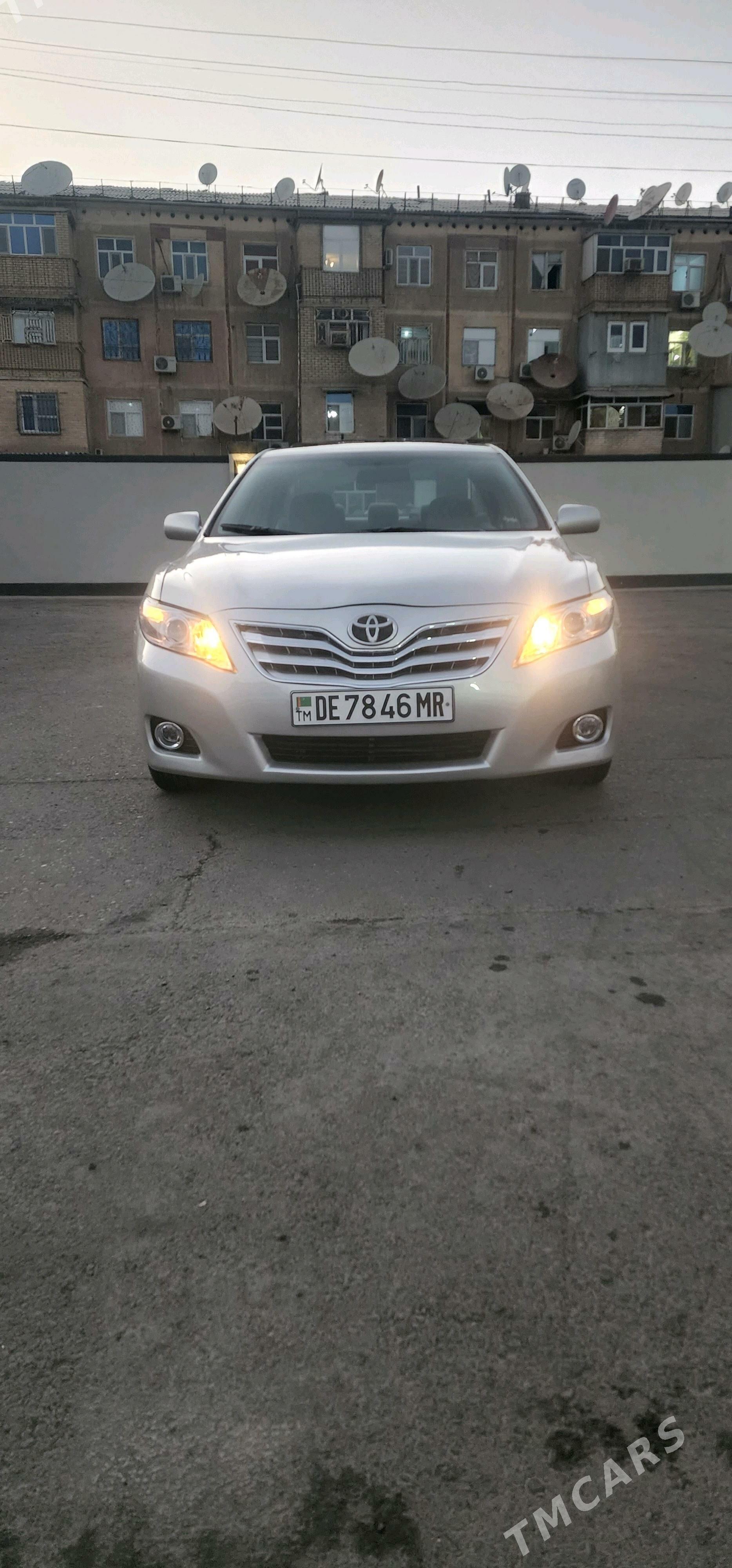 Toyota Camry 2010 - 210 000 TMT - Мары - img 3