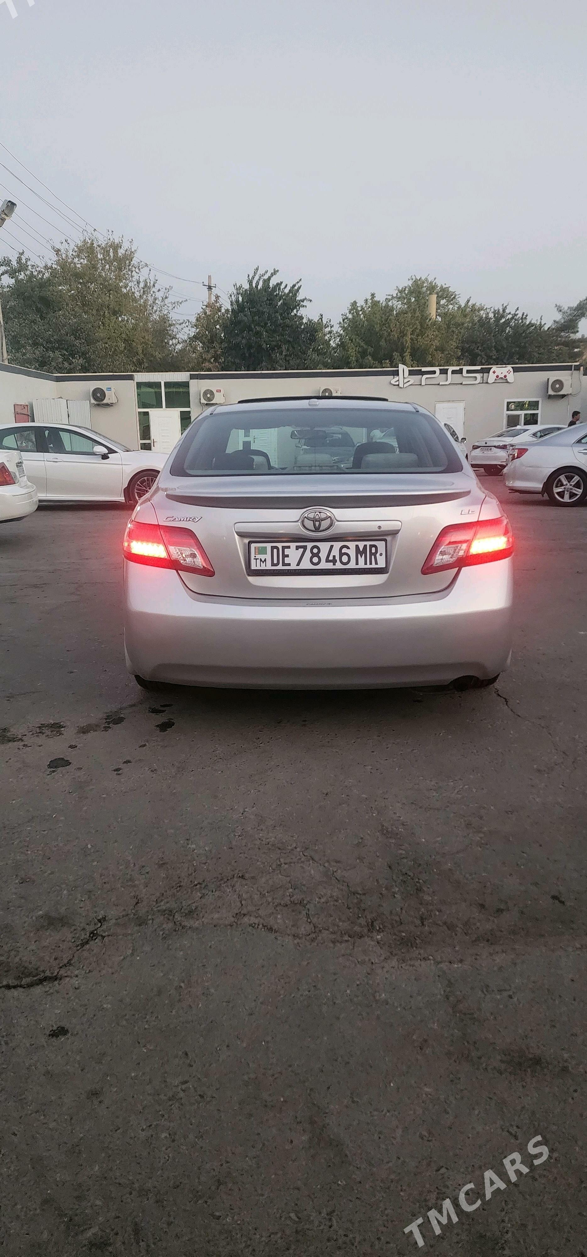 Toyota Camry 2010 - 210 000 TMT - Мары - img 5