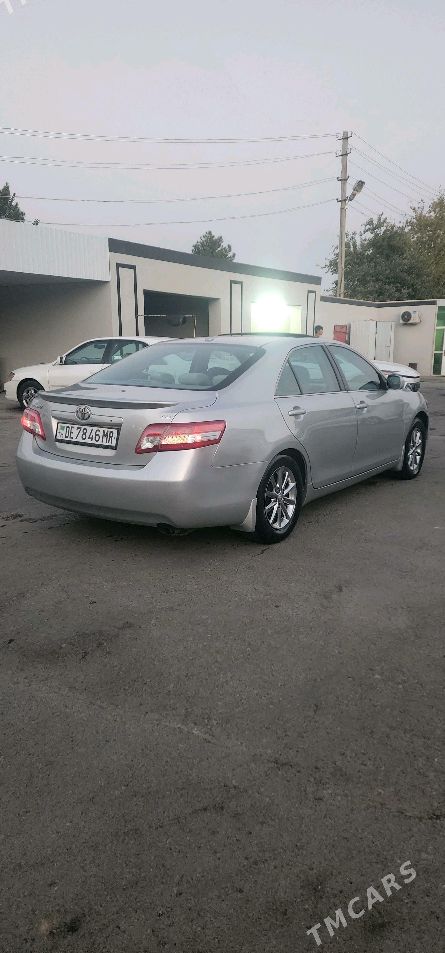 Toyota Camry 2010 - 210 000 TMT - Мары - img 7