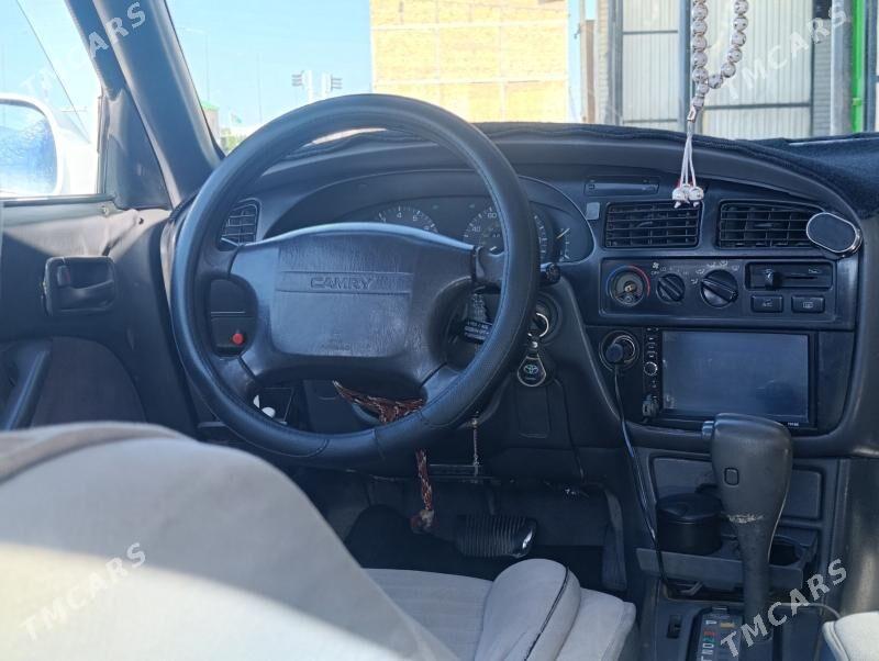 Toyota Camry 1992 - 70 000 TMT - Mary - img 3