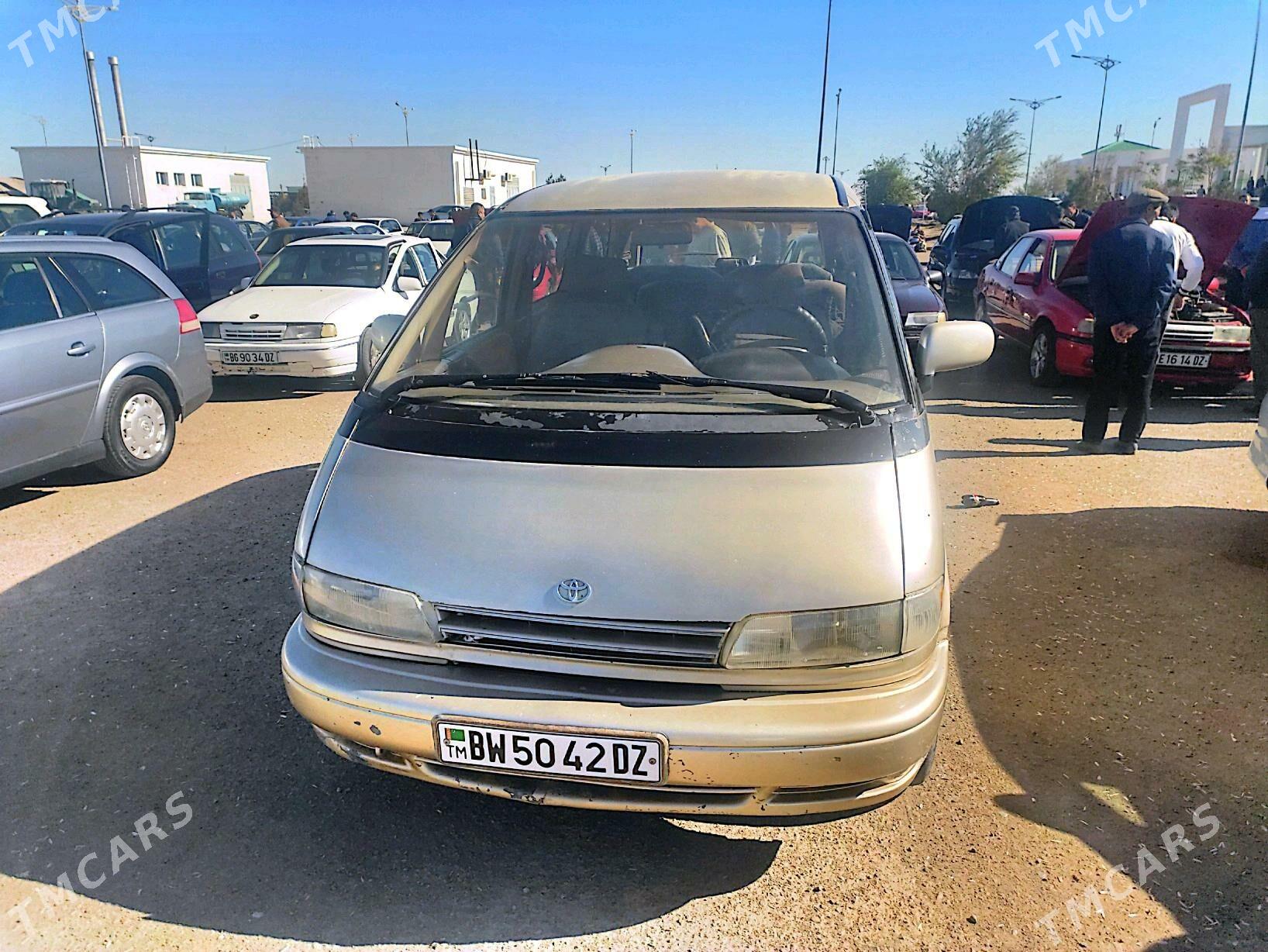Toyota Previa 1995 - 75 000 TMT - Гурбансолтан Едже - img 3