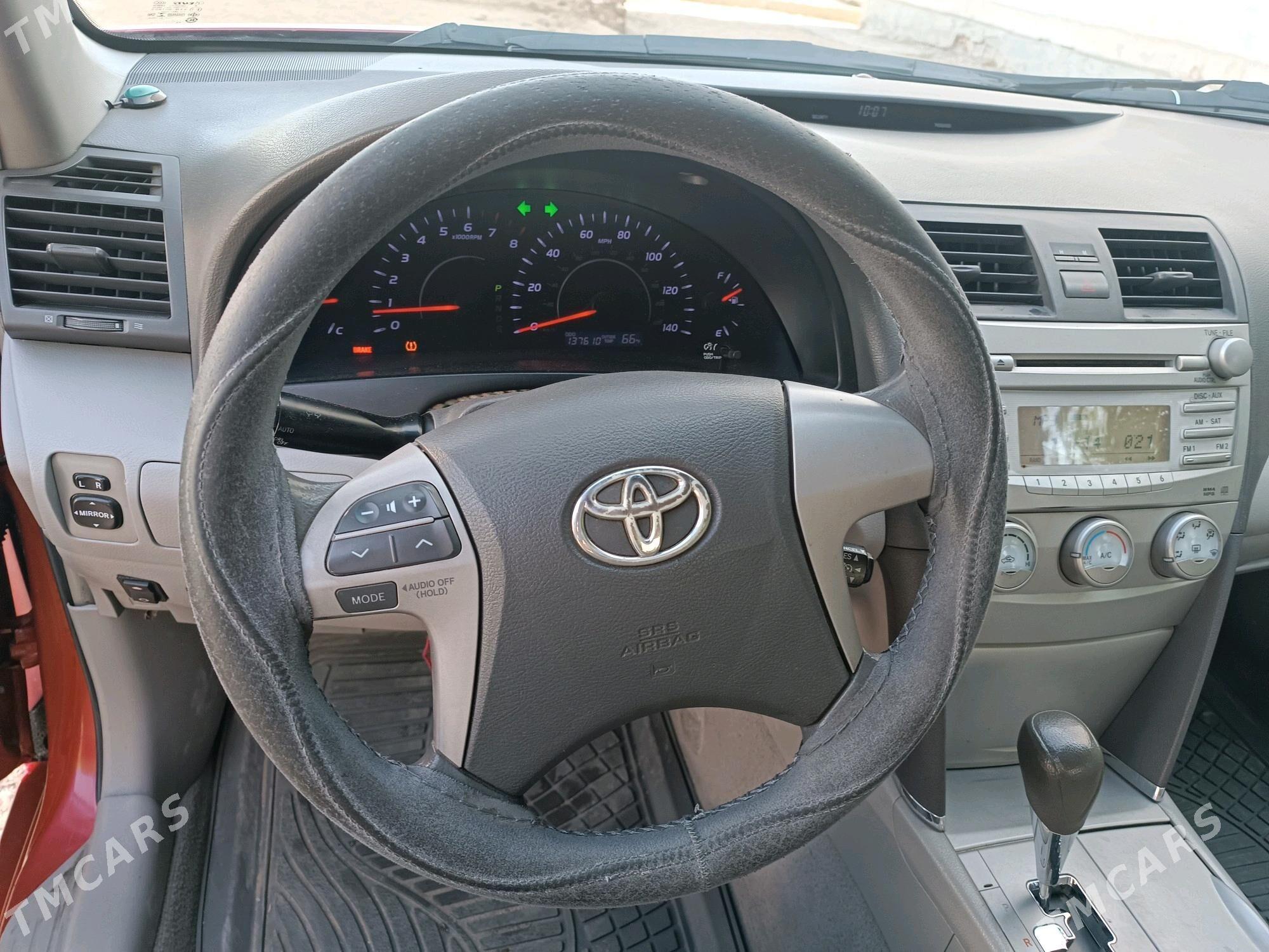 Toyota Camry 2010 - 195 000 TMT - Балканабат - img 8