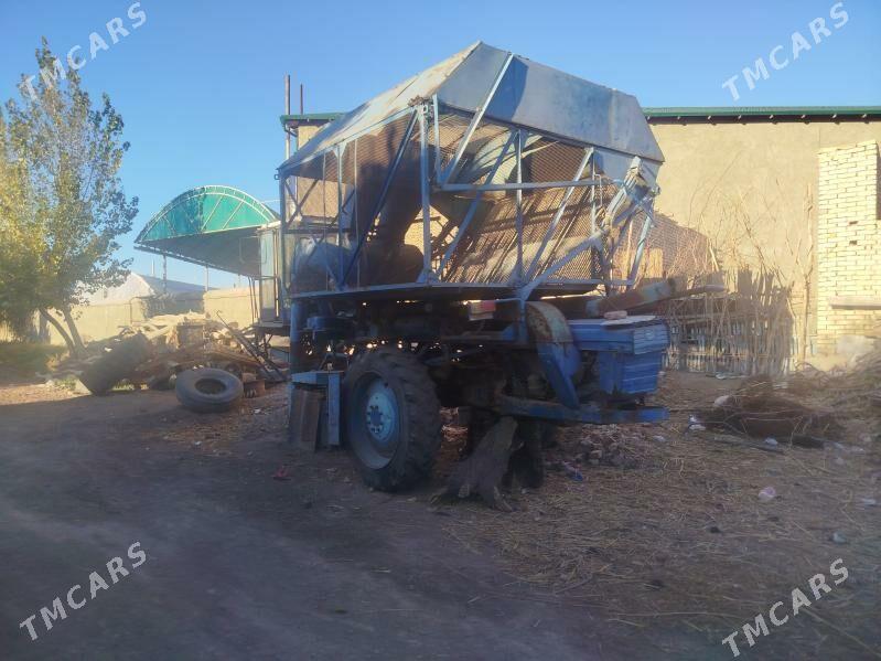 MTZ 80 1995 - 60 000 TMT - Губадаг - img 1