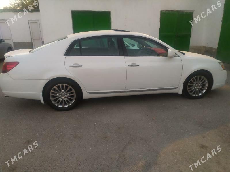 Toyota Avalon 2005 - 142 000 TMT - Bedew - img 2