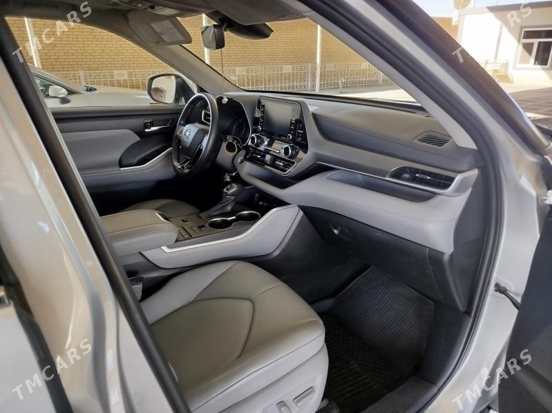 Toyota Highlander 2021 - 600 000 TMT - Мары - img 6