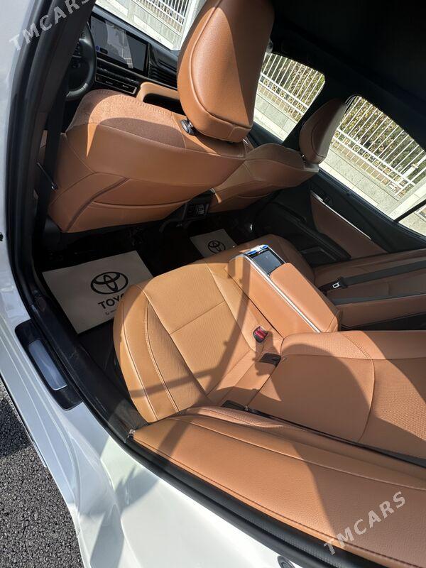 Toyota Camry 2025 - 755 000 TMT - Aşgabat - img 8