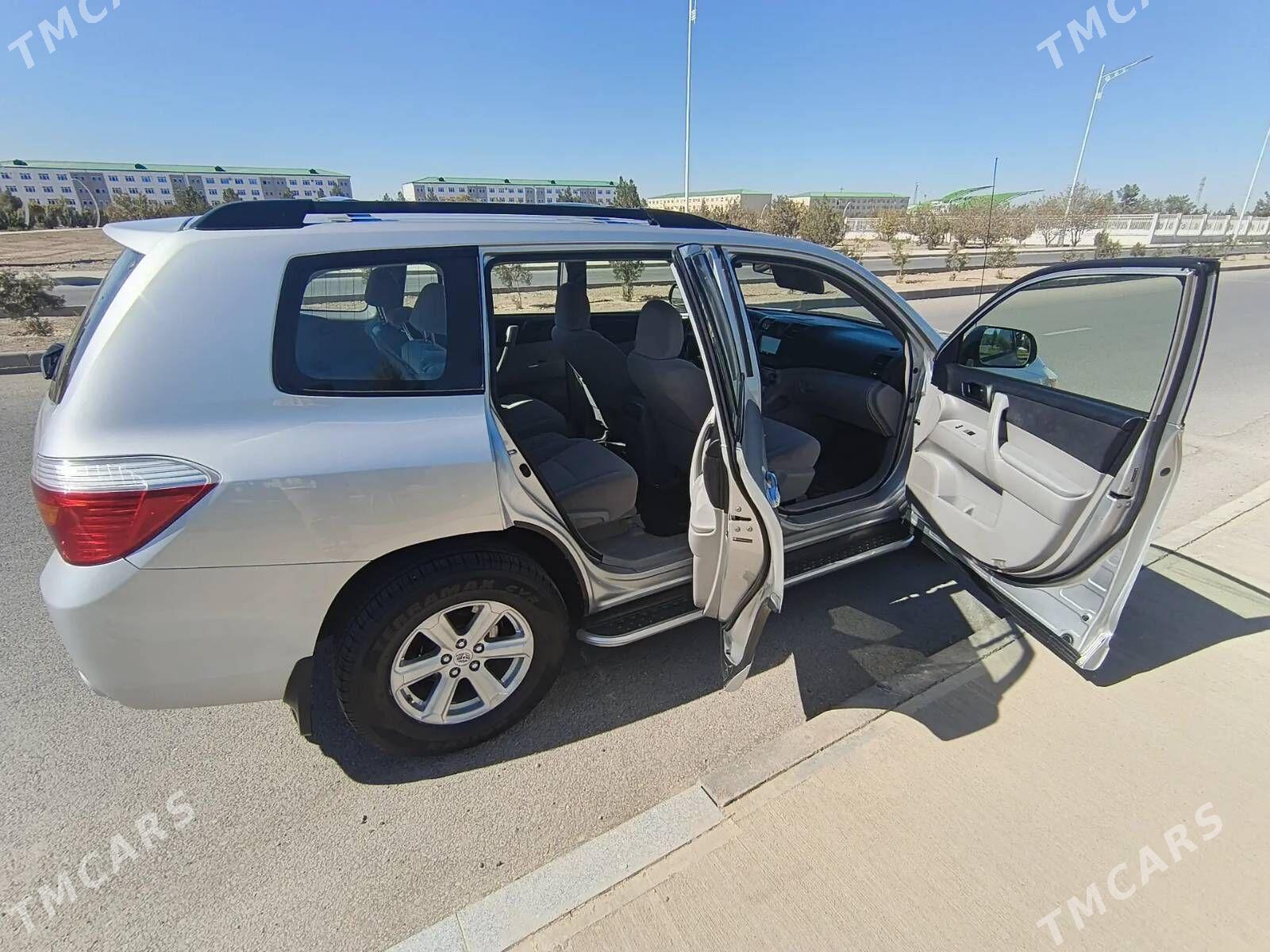 Toyota Highlander 2008 - 300 000 TMT - Aşgabat - img 6