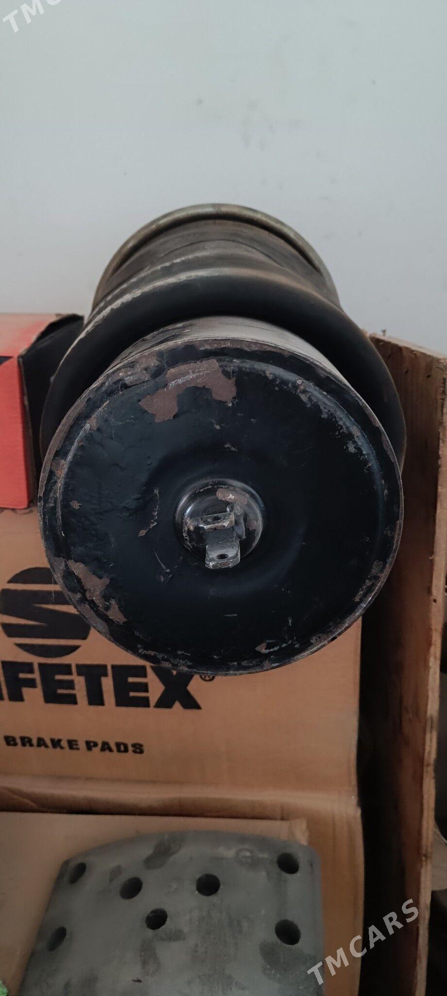 Howa poduşka 550 TMT - Ашхабад - img 2