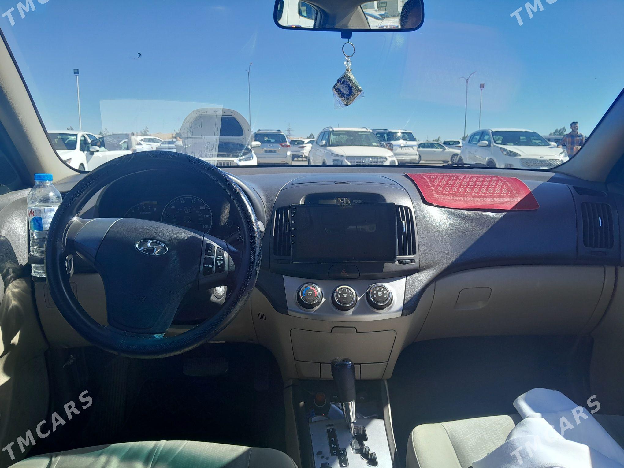Hyundai Elantra 2010 - 118 000 TMT - Чоганлы - img 7