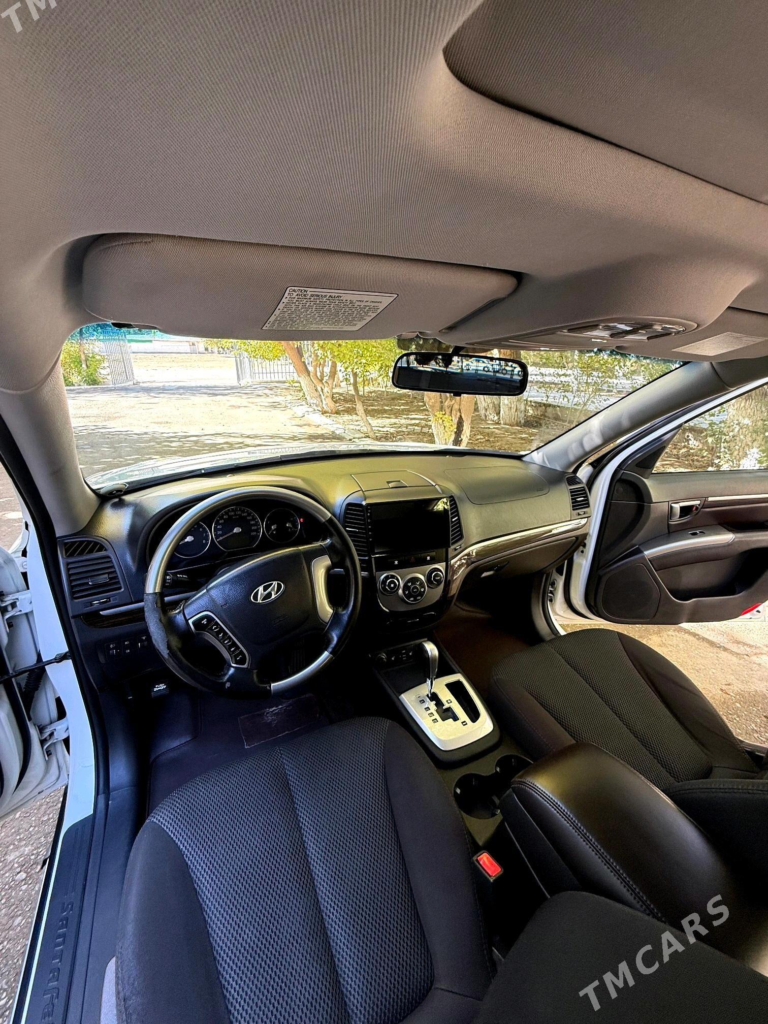 Hyundai Santa Fe 2012 - 245 000 TMT - Ашхабад - img 10