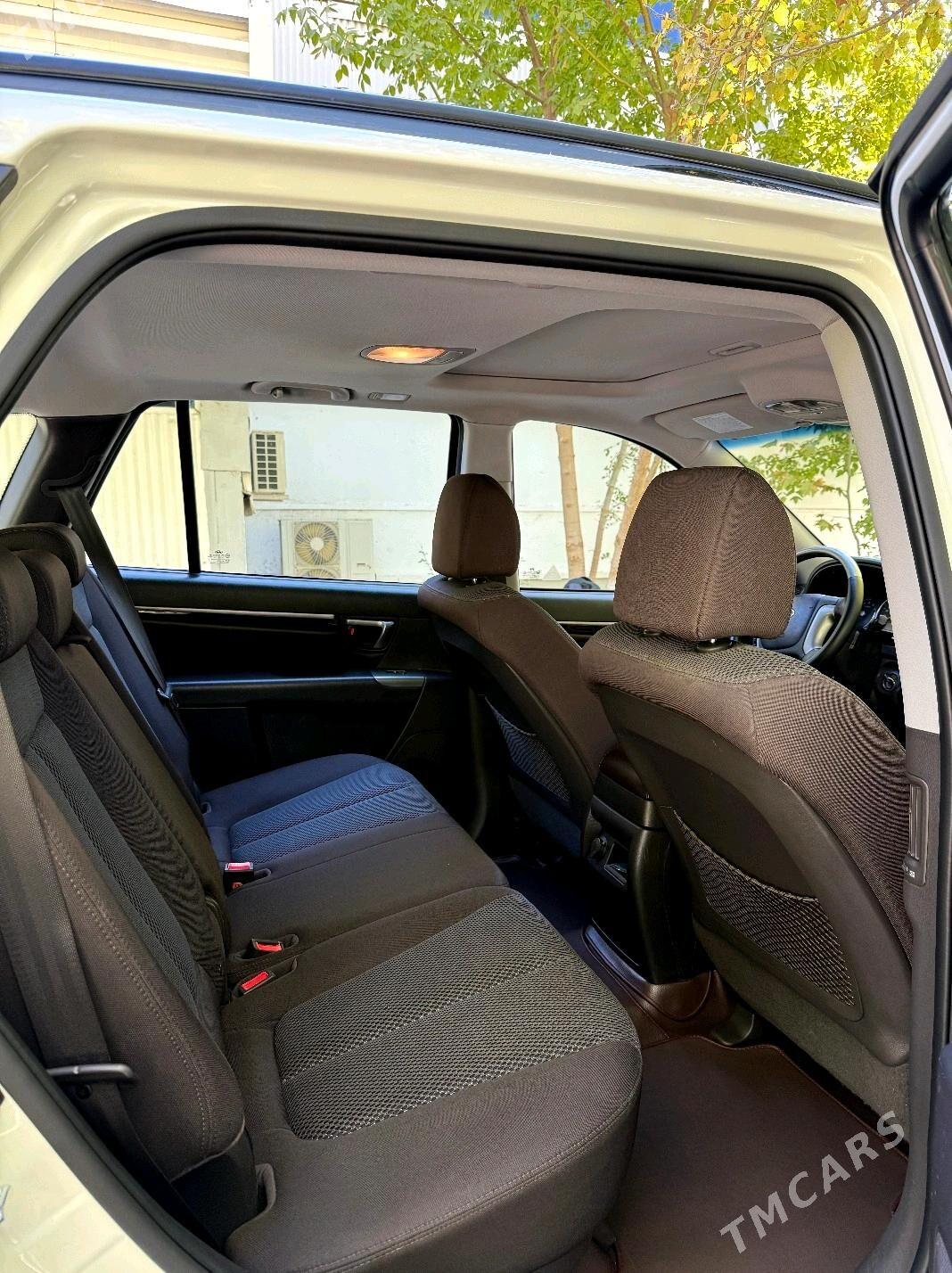 Hyundai Santa Fe 2012 - 245 000 TMT - Ашхабад - img 8