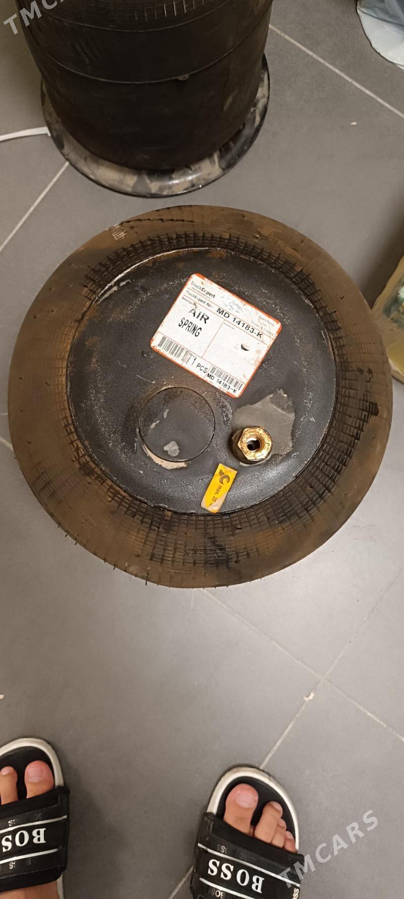 Mercedes paduska 550 TMT - Aşgabat - img 1