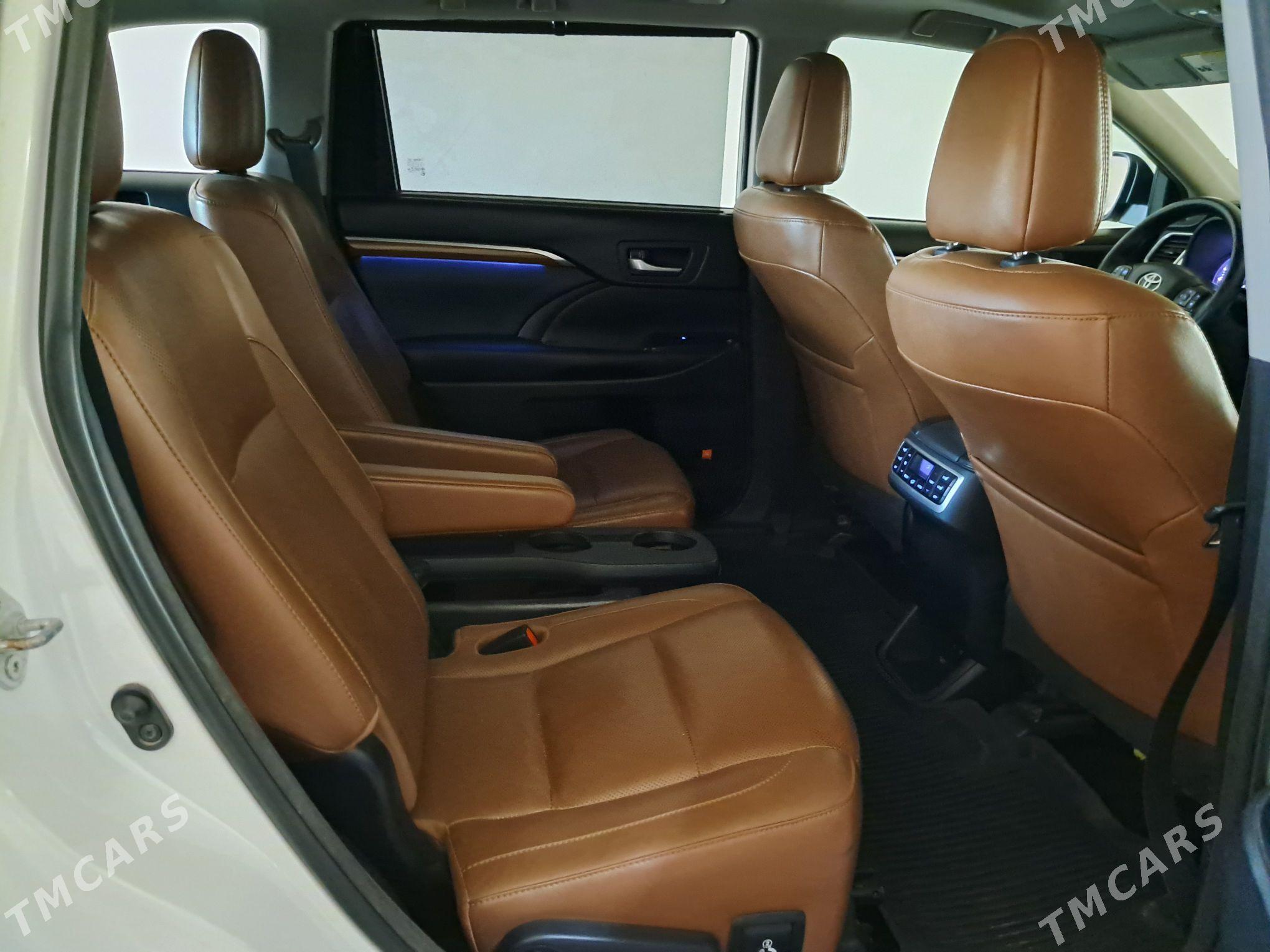 Toyota Highlander 2017 - 398 000 TMT - Кёнеургенч - img 6