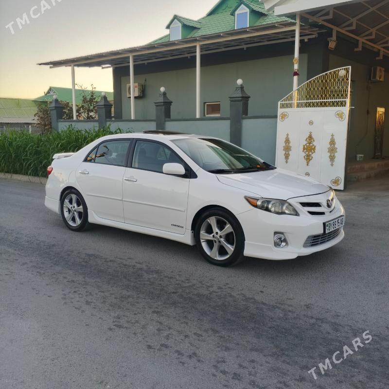 Toyota Corolla 2013 - 180 000 TMT - Бузмеин - img 4