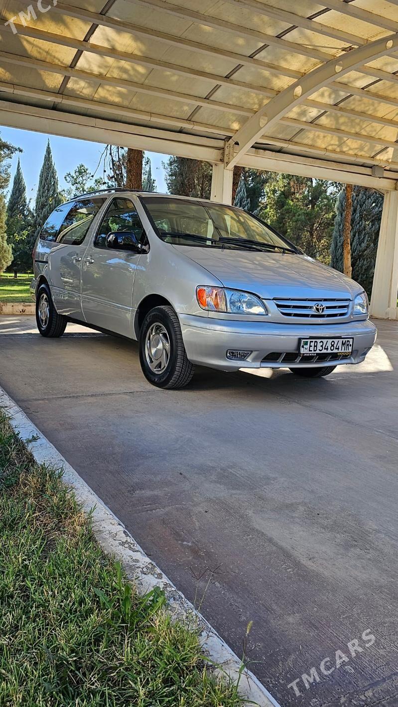 Toyota Sienna 2002 - 170 000 TMT - Мары - img 2