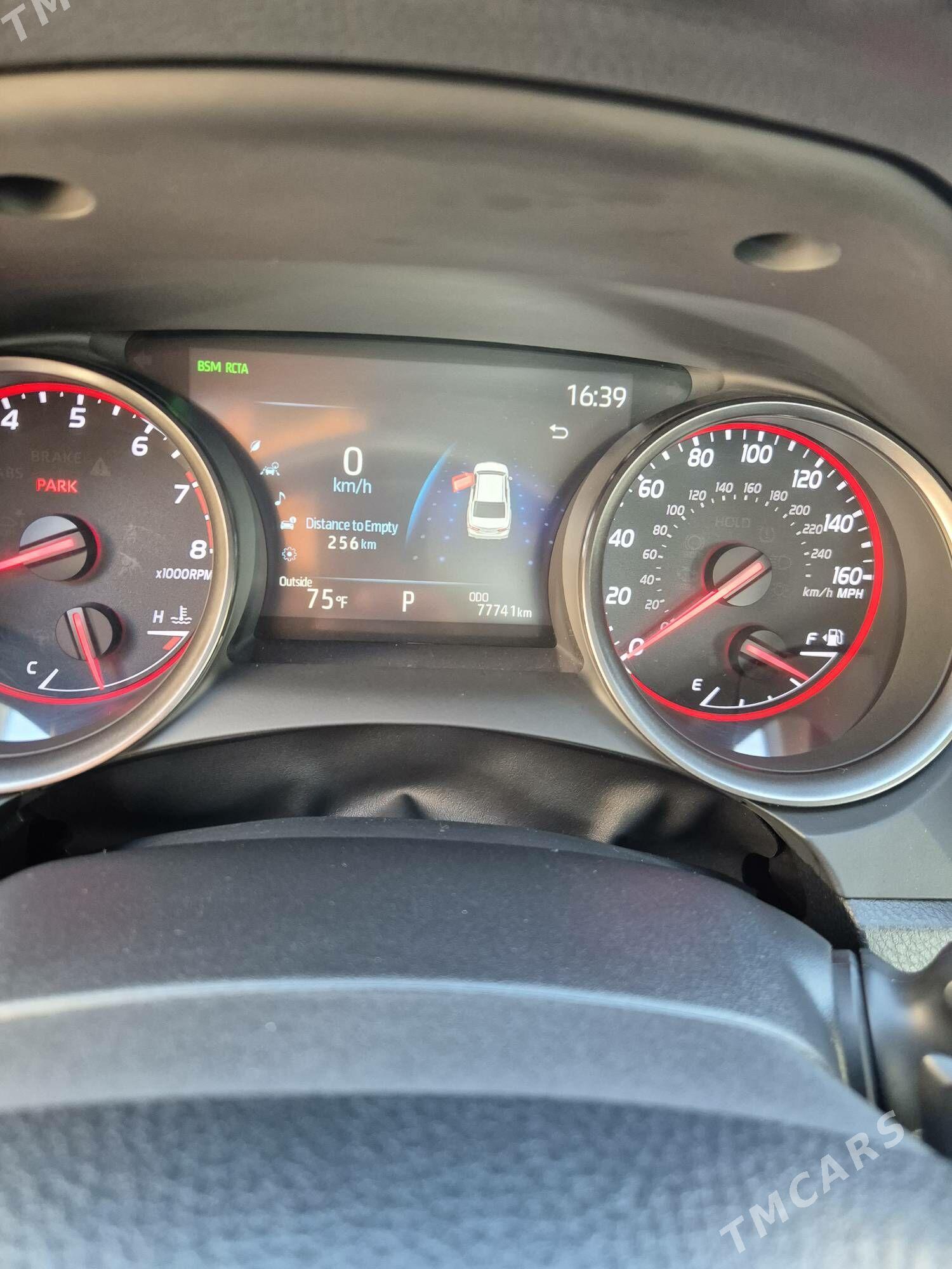 Toyota Camry 2022 - 470 000 TMT - Aşgabat - img 6