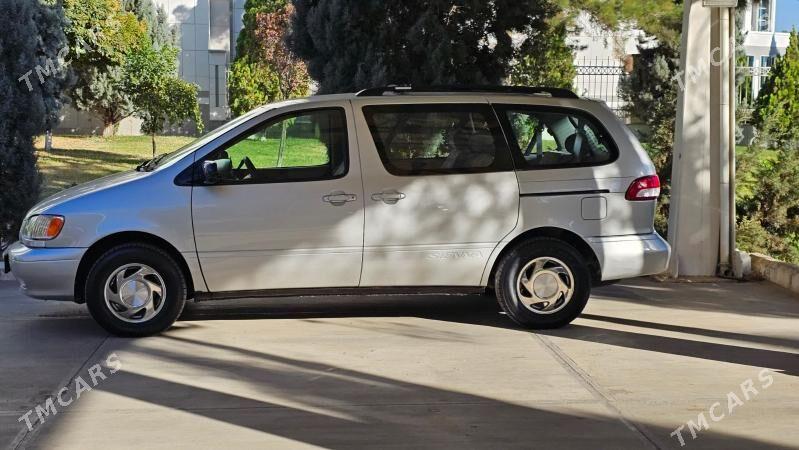Toyota Sienna 2002 - 170 000 TMT - Мары - img 5