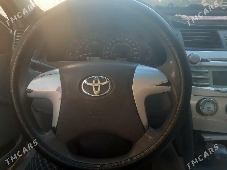 Toyota Camry 2010 - 150 000 TMT - Мары - img 2