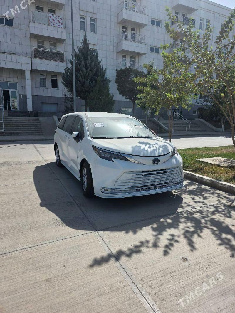 Toyota Sienna 2024 - 425 000 TMT - Ашхабад - img 2