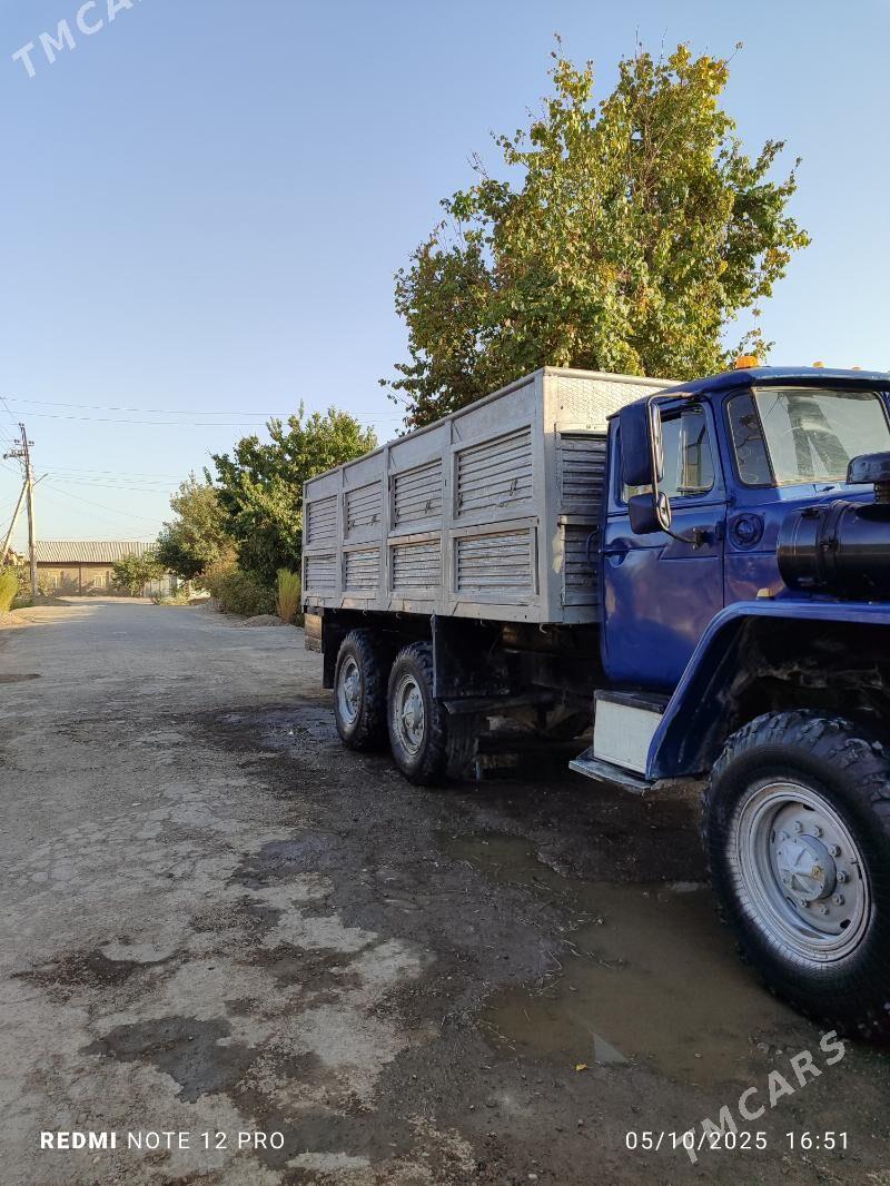 Ural 4320 2000 - 170 000 TMT - Саят - img 1