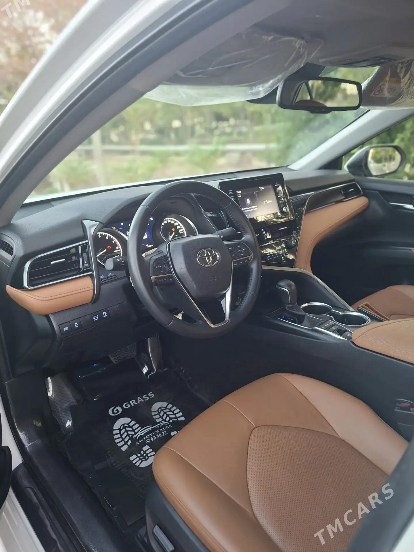 Toyota Camry 2023 - 545 000 TMT - Aşgabat - img 1