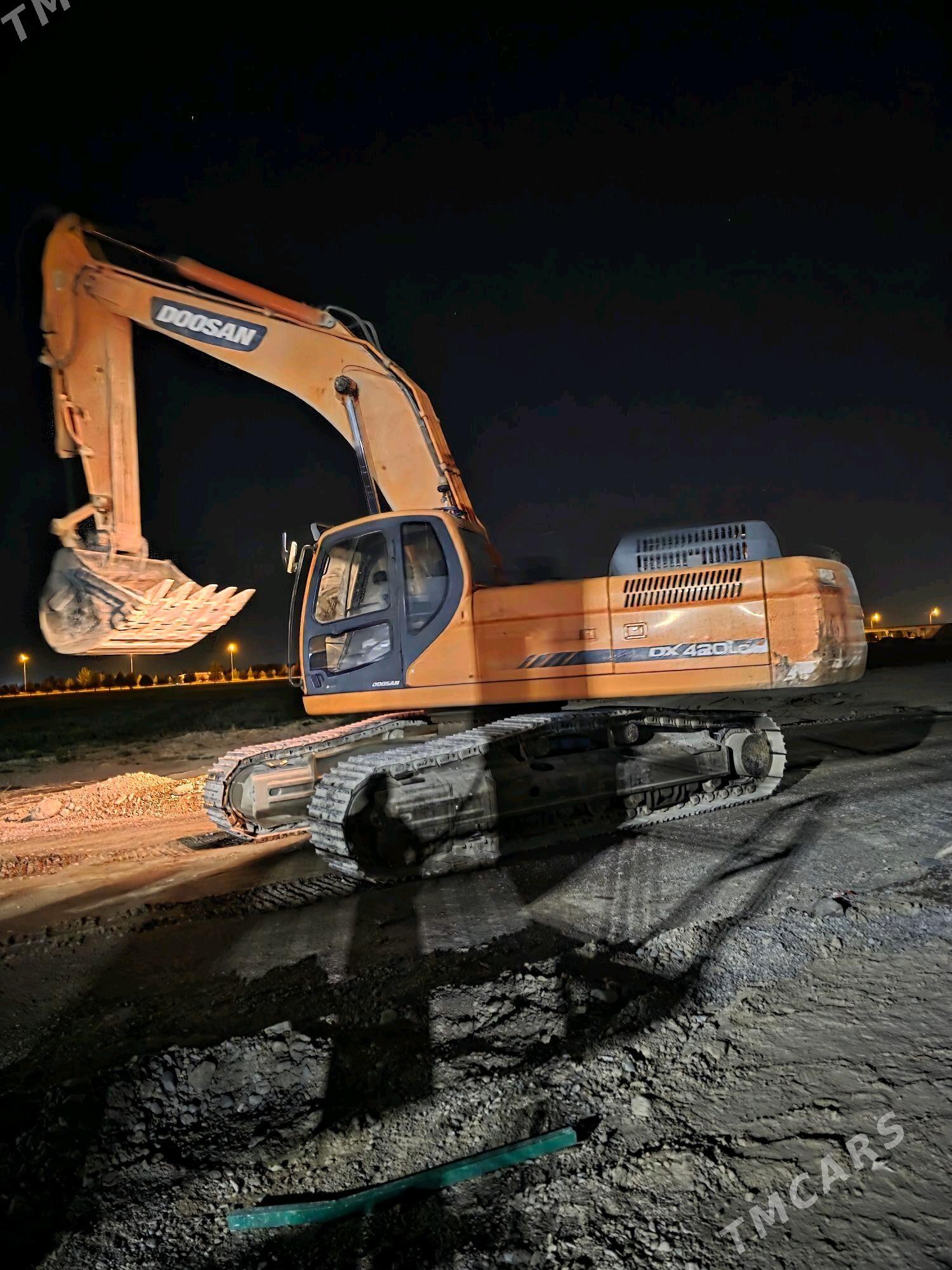 Caterpillar Excavator 2015 - 2 400 000 TMT - Ашхабад - img 1
