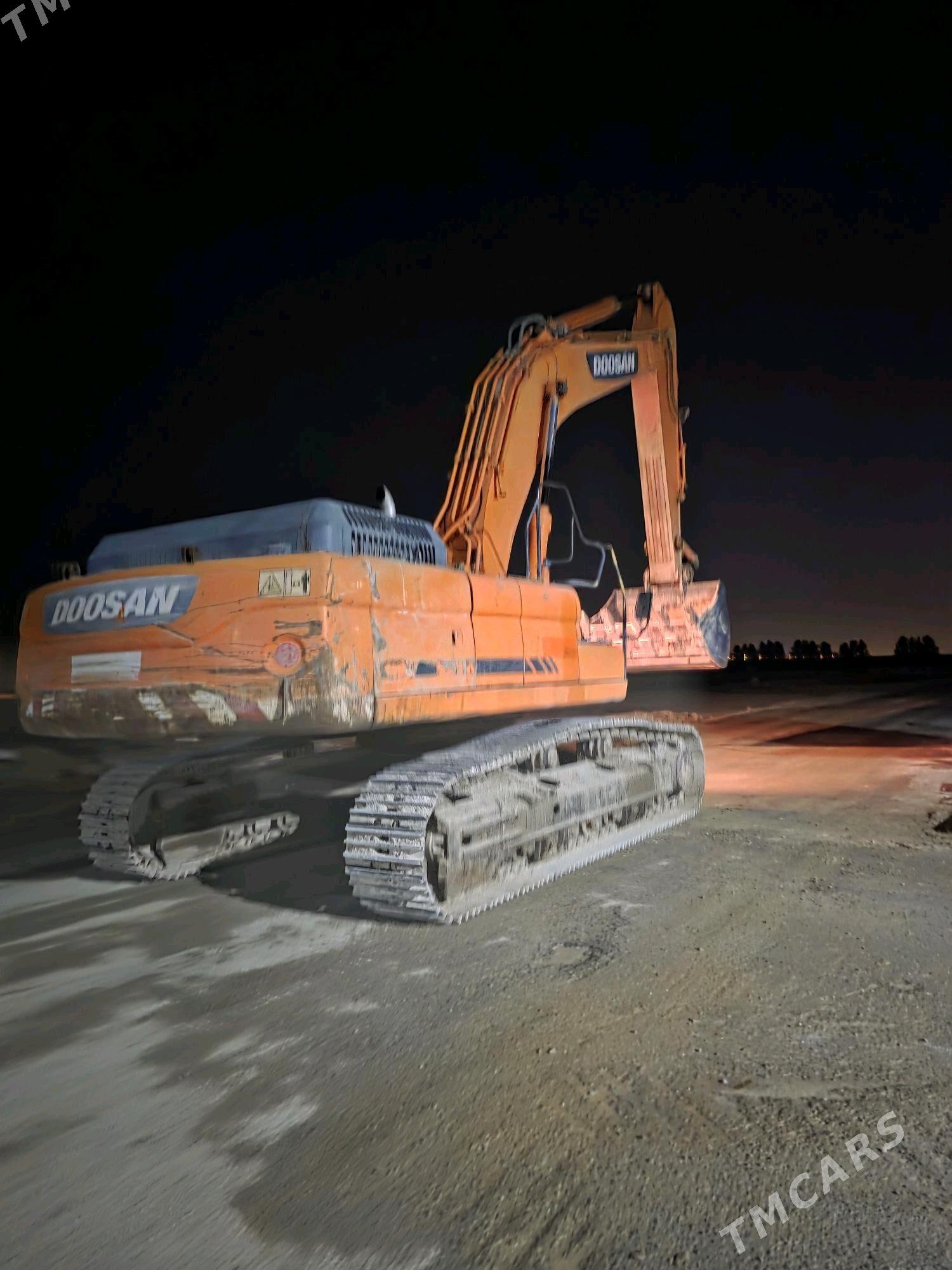 Caterpillar Excavator 2015 - 2 400 000 TMT - Ашхабад - img 3