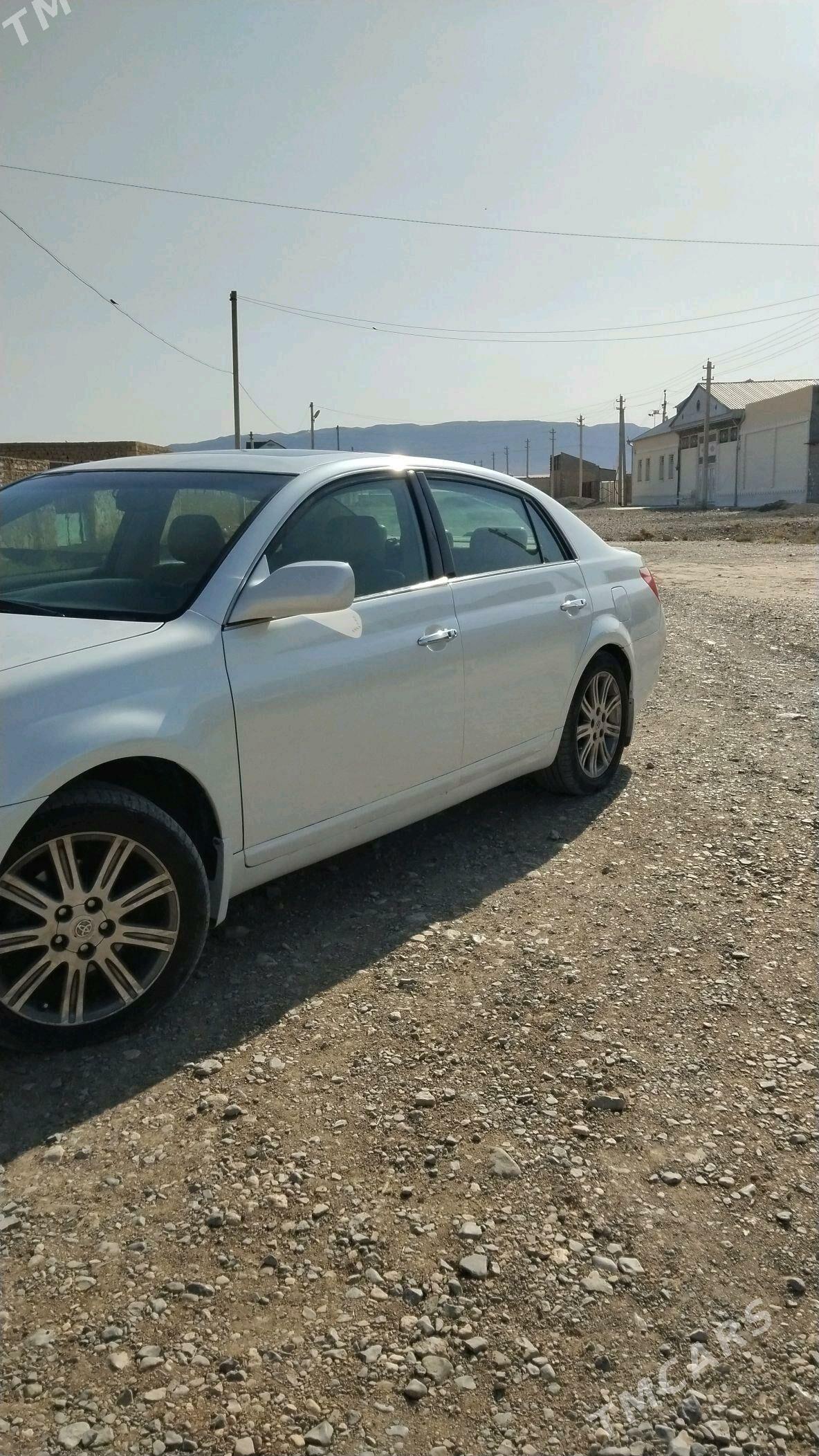 Toyota Avalon 2005 - 150 000 TMT - Gyzylarbat - img 2