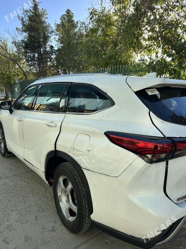 Toyota Highlander 2021 - 620 000 TMT - Ашхабад - img 4