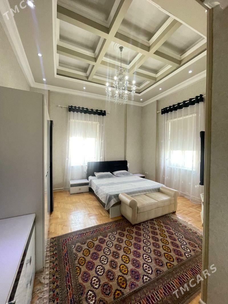 4 ком Элитка 5 этаж Советская - ул. Советская (Гарашсызлык шаёлы) - img 4