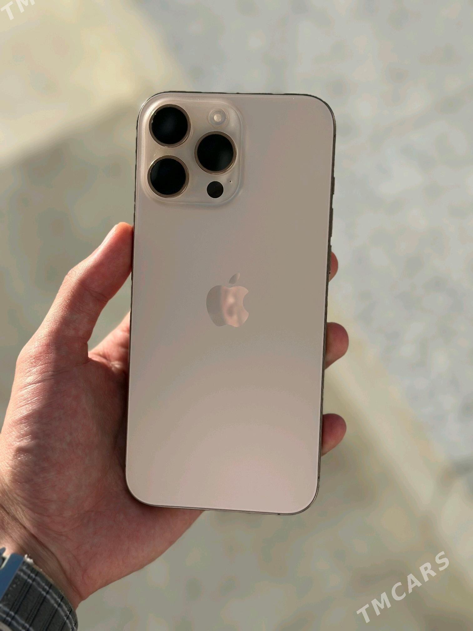 iPhone 16 pro max - Mary - img 3