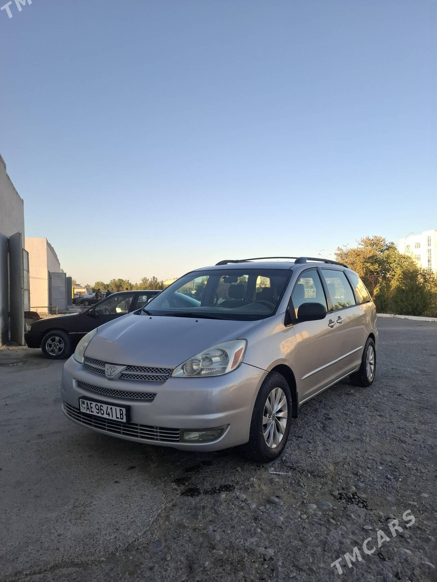 Toyota Sienna 2004 - 240 000 TMT - Сейди - img 2