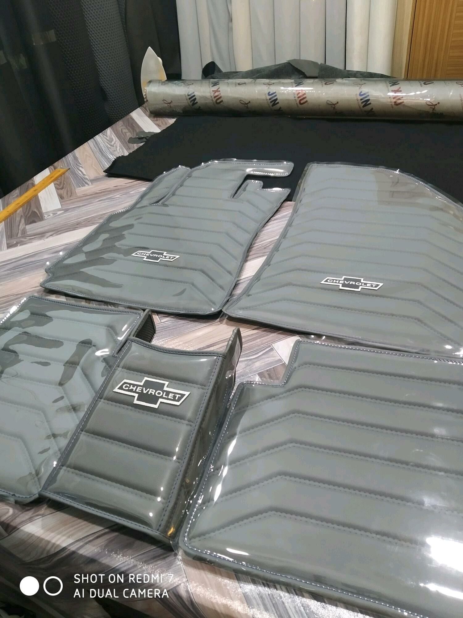 kowrik 300 TMT - Бедев - img 2