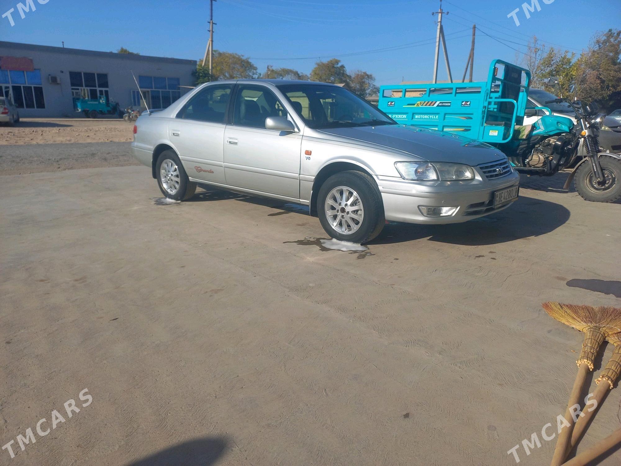 Toyota Camry 2000 - 170 000 TMT - Гарабекевюл - img 3