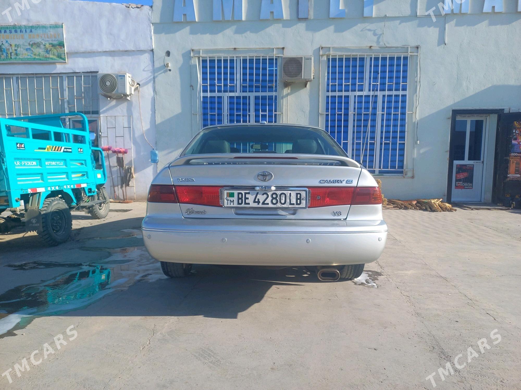 Toyota Camry 2000 - 170 000 TMT - Гарабекевюл - img 4