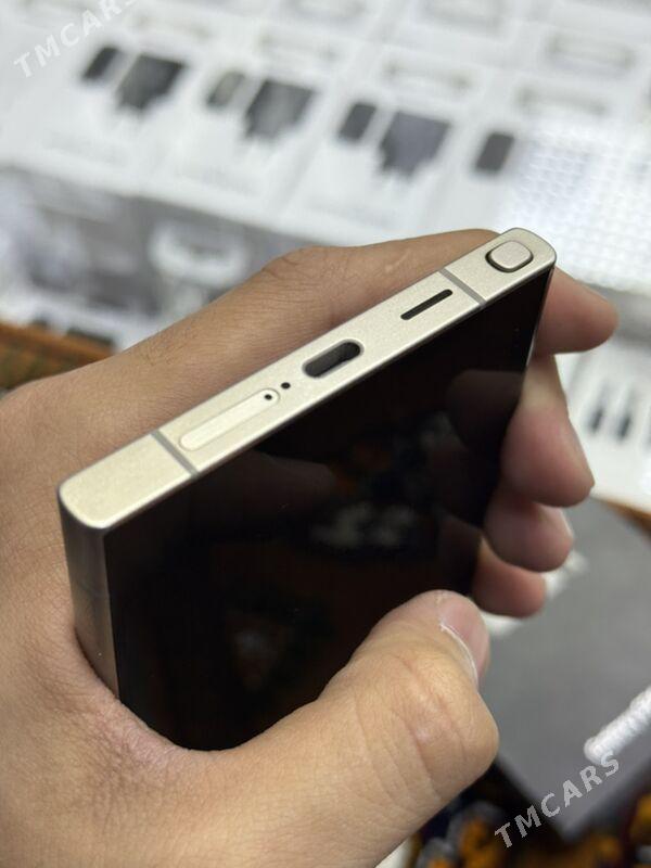 Samsung s24 ultra 12/256gb - Торговый центр "15 лет Независимости" - img 6