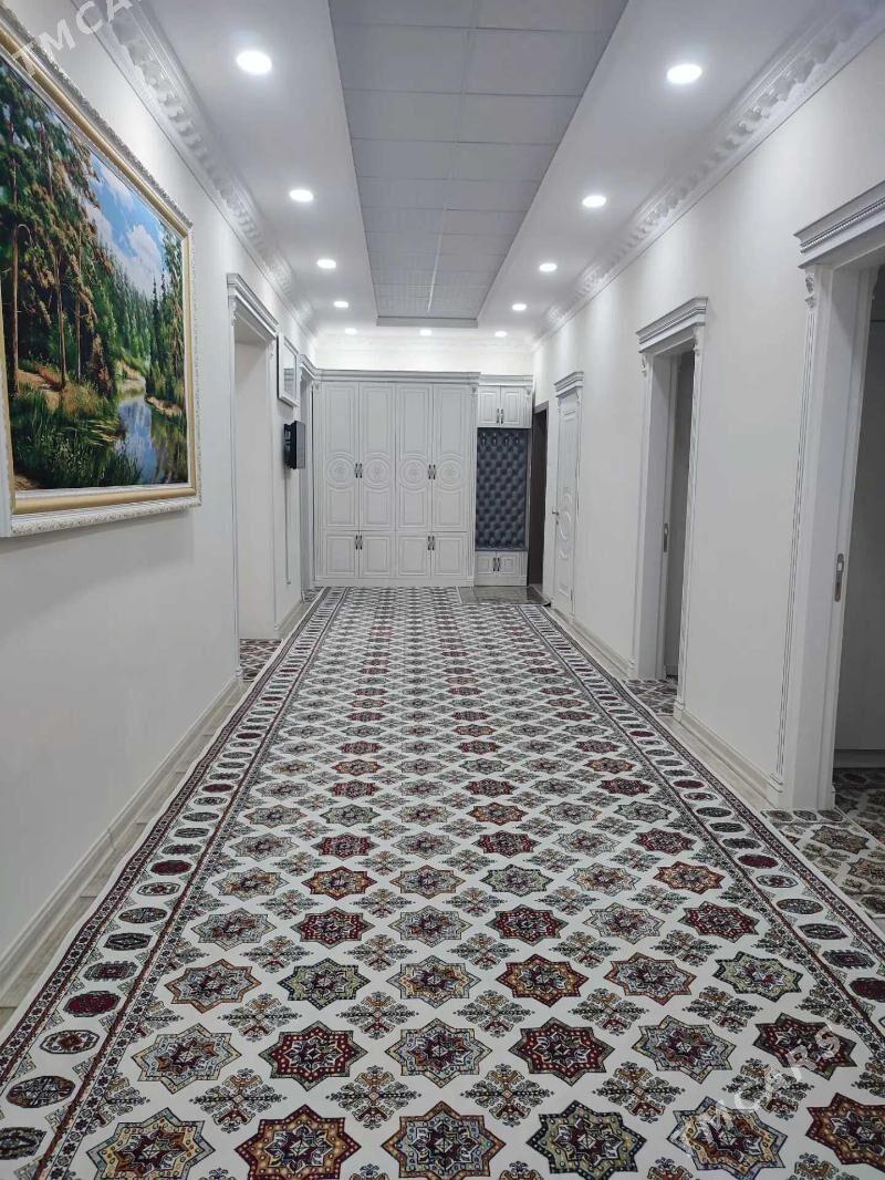 Elitka 15 Tapgyr 3 Etaj 4 Komn - 15-nji tapgyr - img 1