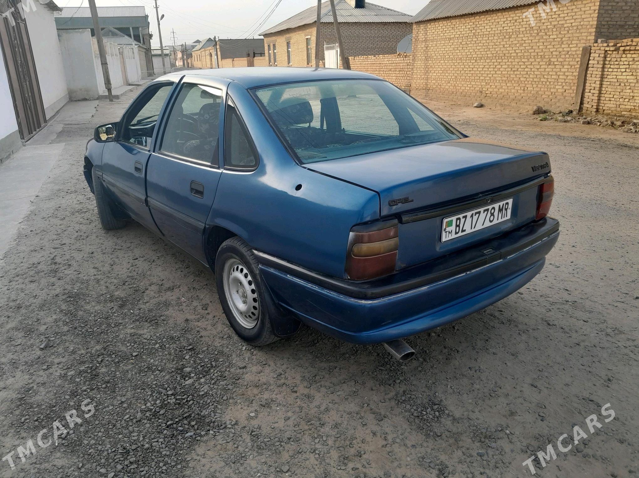 Opel Vectra 1990 - 25 000 TMT - Ёлётен - img 2