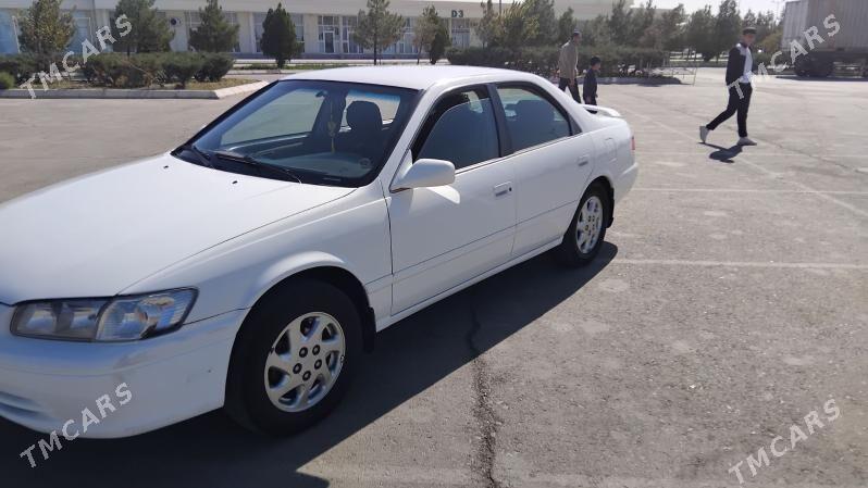 Toyota Camry 1999 - 125 000 TMT - Dänew - img 6